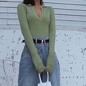 Ribbed cropped long sleeve top